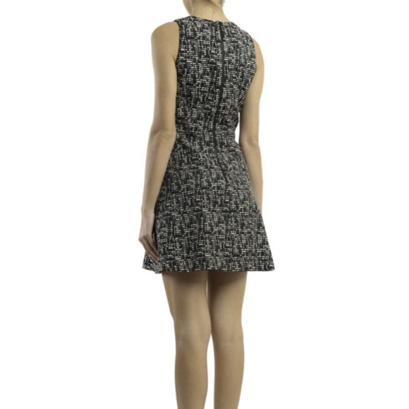 NWOT Alice+Olivia Janette Sleeveless Mini Dress in Black & White Size 4 - Picture 9 of 17